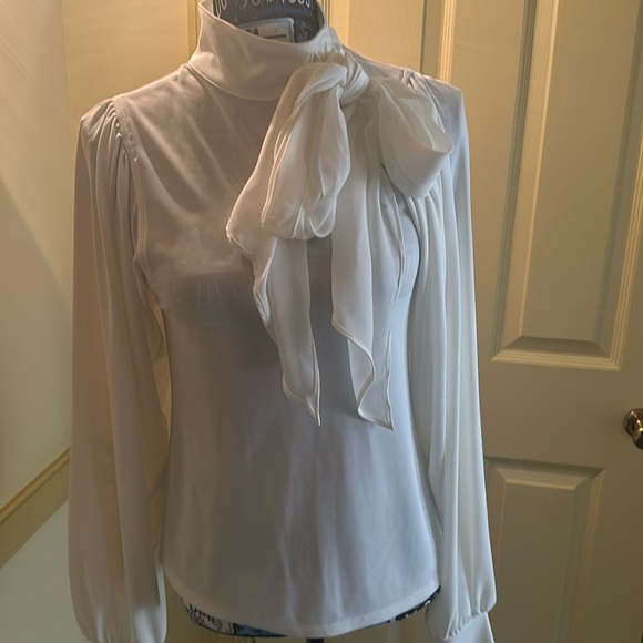 White House Black Market Tops - White House black market blouse